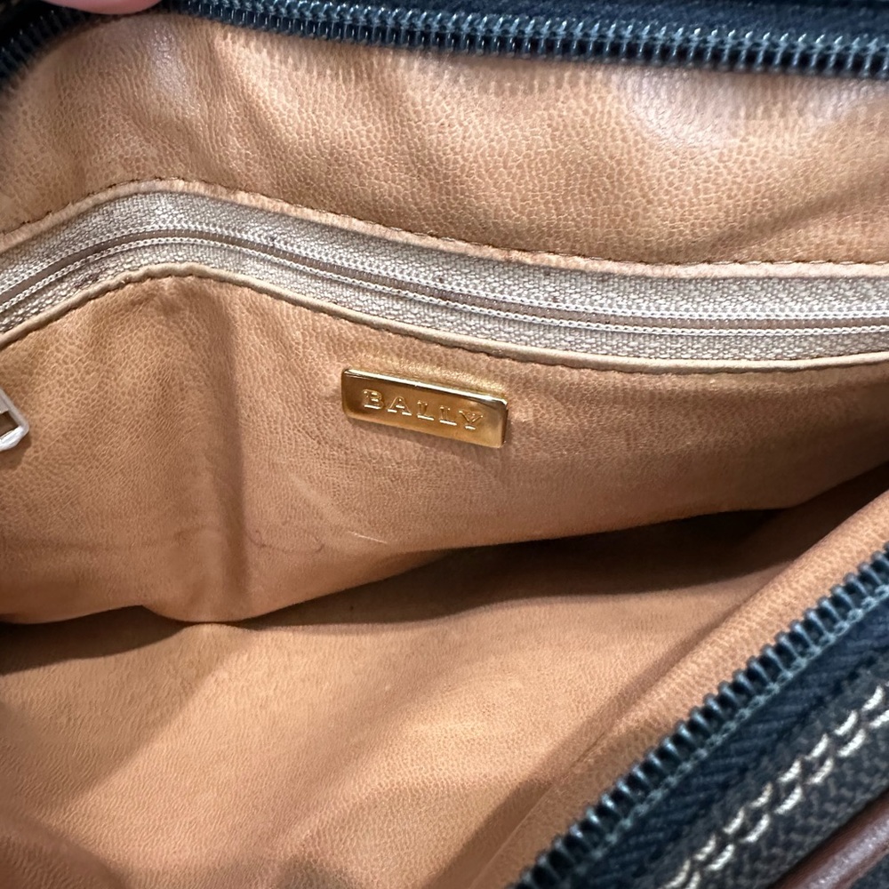 Bally Vintage Canvas & Leather Crossbody Bag Late 1970s–Early 1980s - Picture 14 of 16
